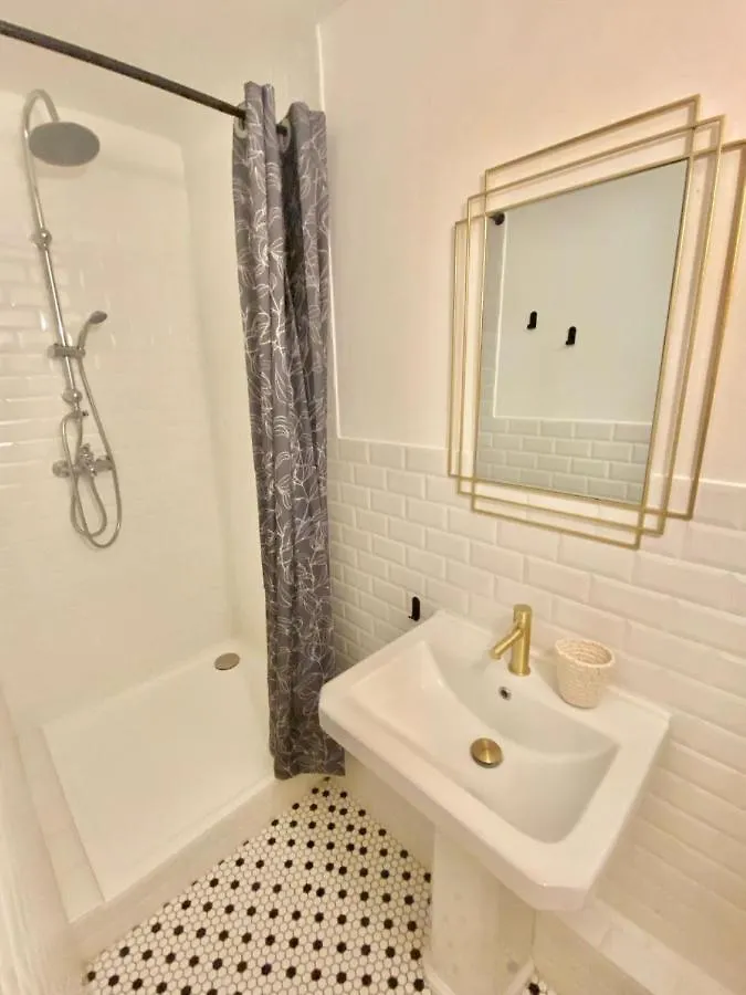 Monplaisir Grange Blanche, T2 Renove Apartment Lyon